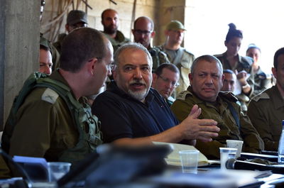 שר הביטחון והרמטכ"ל, היום