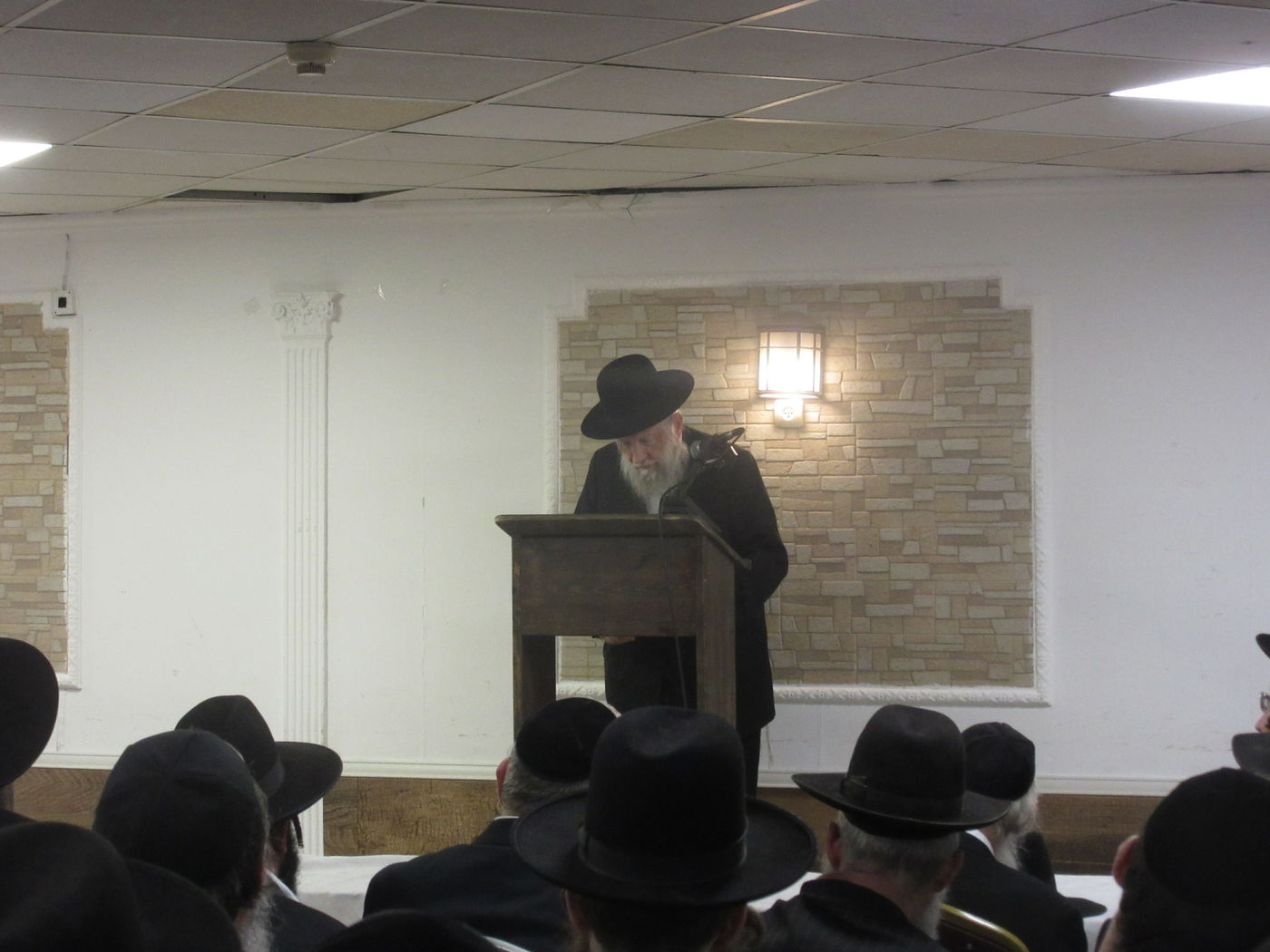 הרב קלמנוביץ: "בדו מצווה חדשה לקרב את מחללי השבת"