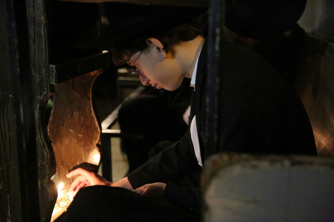 דַּרְכֵי צִיּוֹן אֲבֵלוֹת • הבכי על החורבן במאה שערים