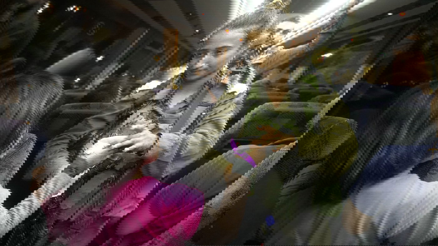 800 הפליטים הועברו על ידי ישראל • צפו