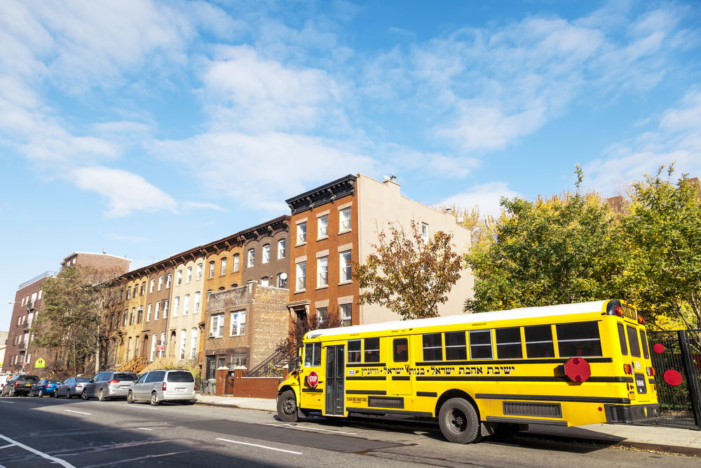 רכב הסעות לילדי ת"ת בניו יורק