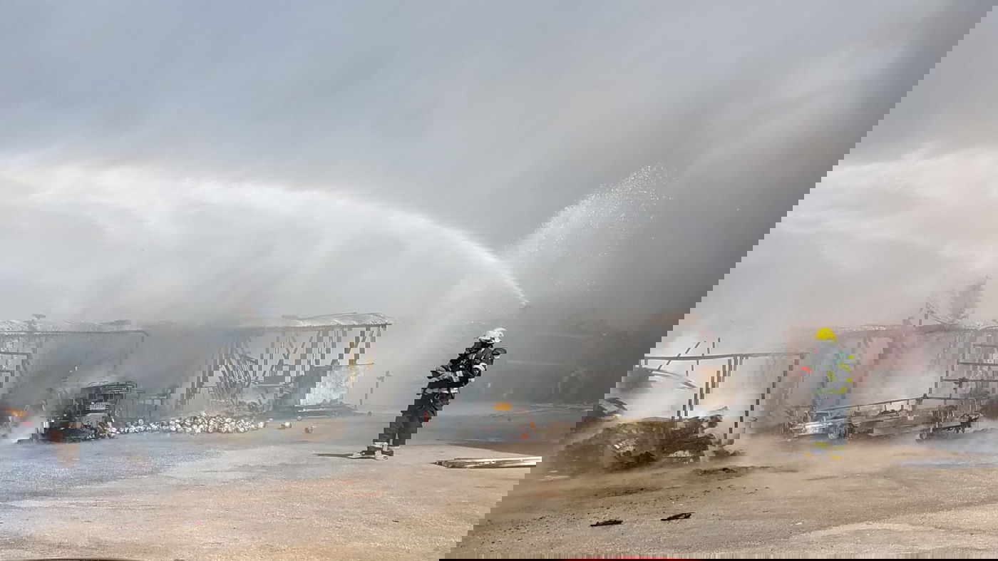 "קרינת חום אדירה": דליקת ענק סמוך לגבעת זאב