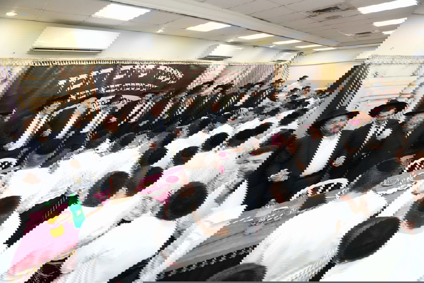 כך סיימו את 'זמן קיץ' ב'עטרת שלמה' • צפו