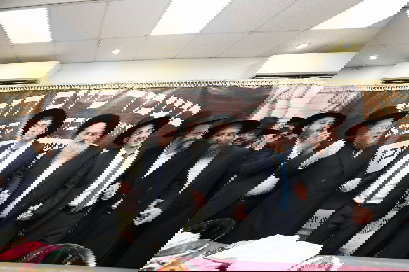 כך סיימו את 'זמן קיץ' ב'עטרת שלמה' • צפו