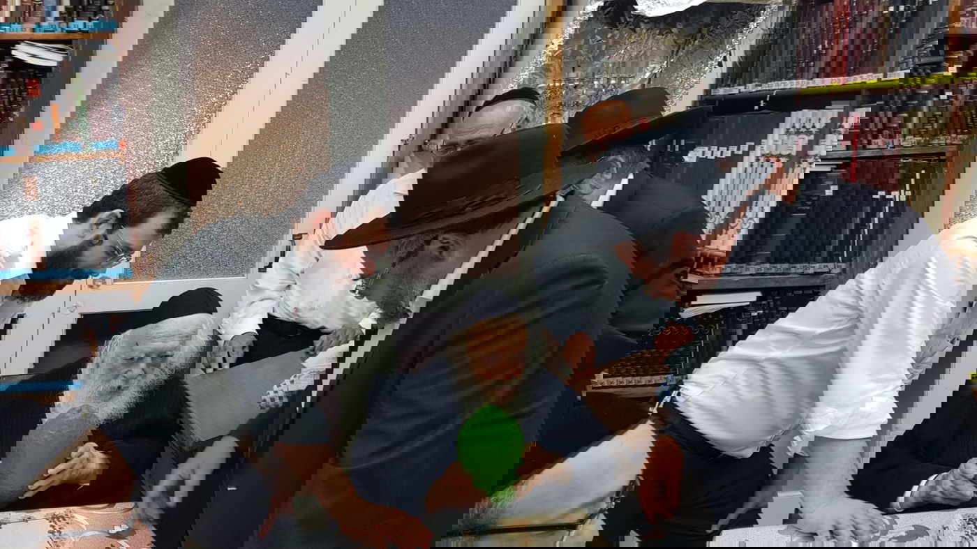 מתנה למרן לקראת ט"ו באב: אתרוג תימני ענק