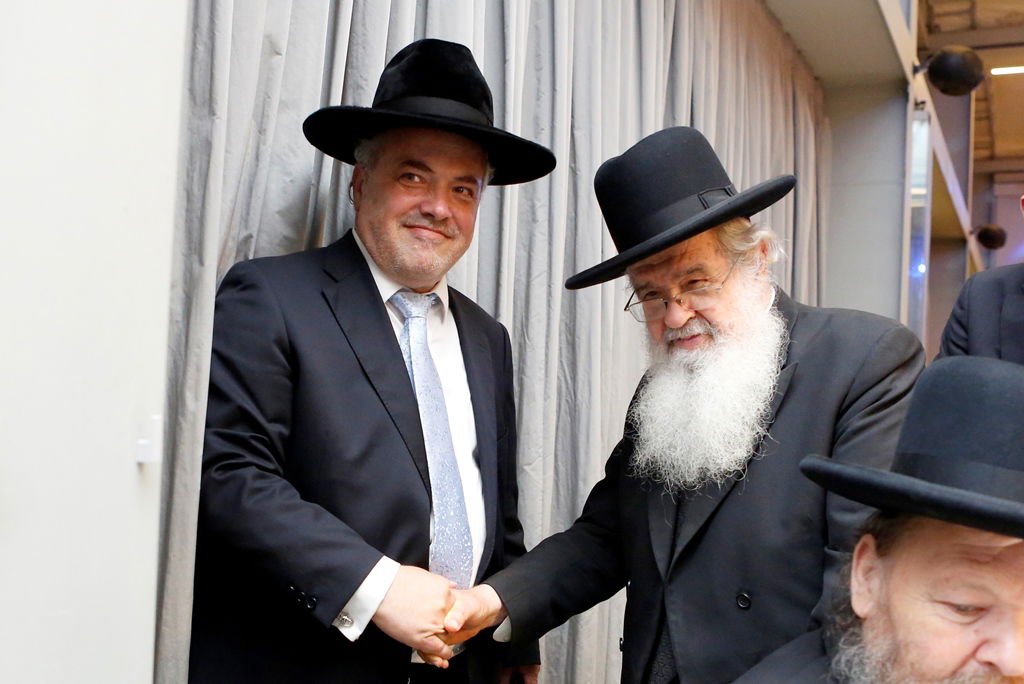 מנכ"ל המקומות הקדושים חיתן כולם הגיעו לברך • צפו