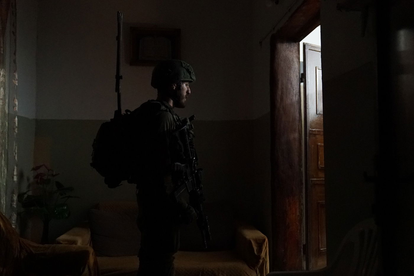 כוחות הביטחון פעלו הלילה בכפר ממנו הגיע המחבל לאדם