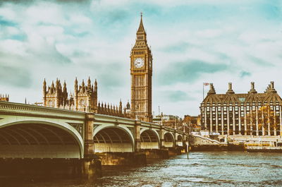 בניין הפרלמנט בלונדון