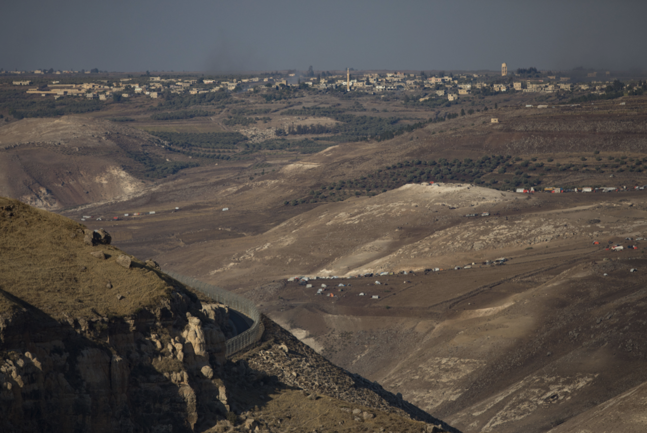 מנצלים את 'בין הזמנים' לצפות בקרבות אסד