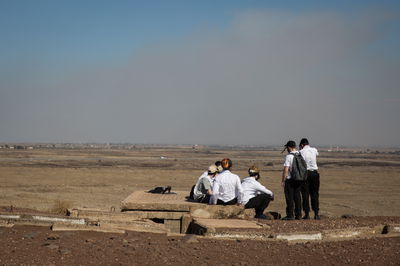 בחורי ישיבה מטיילים בגולן