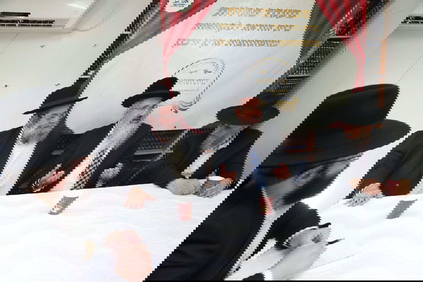 בברכת גדולי ישראל: : הוקם בית הוראה למקוואות