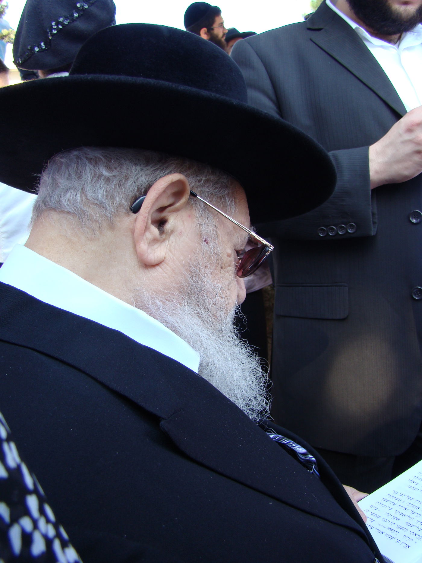 24 שנים לפטירתה: כשמרן זצ"ל עלה לקבר הרבנית