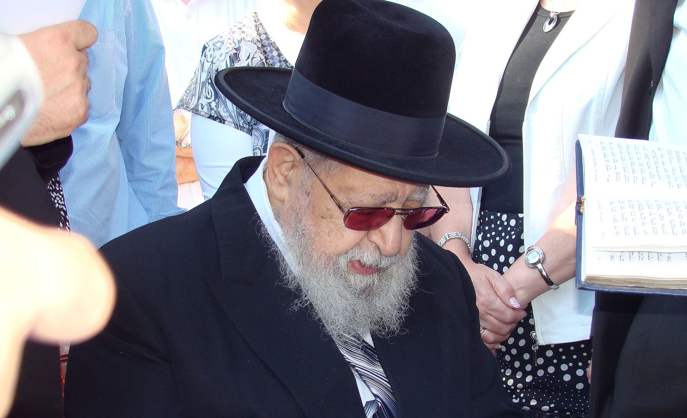 24 שנים לפטירתה: כשמרן זצ"ל עלה לקבר הרבנית