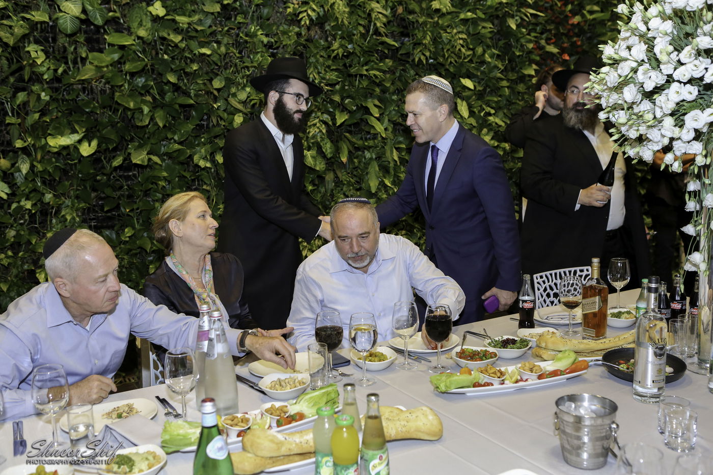 שבע ברכות לבן יוסי אליטוב בהשתתפות רבנים ושרים