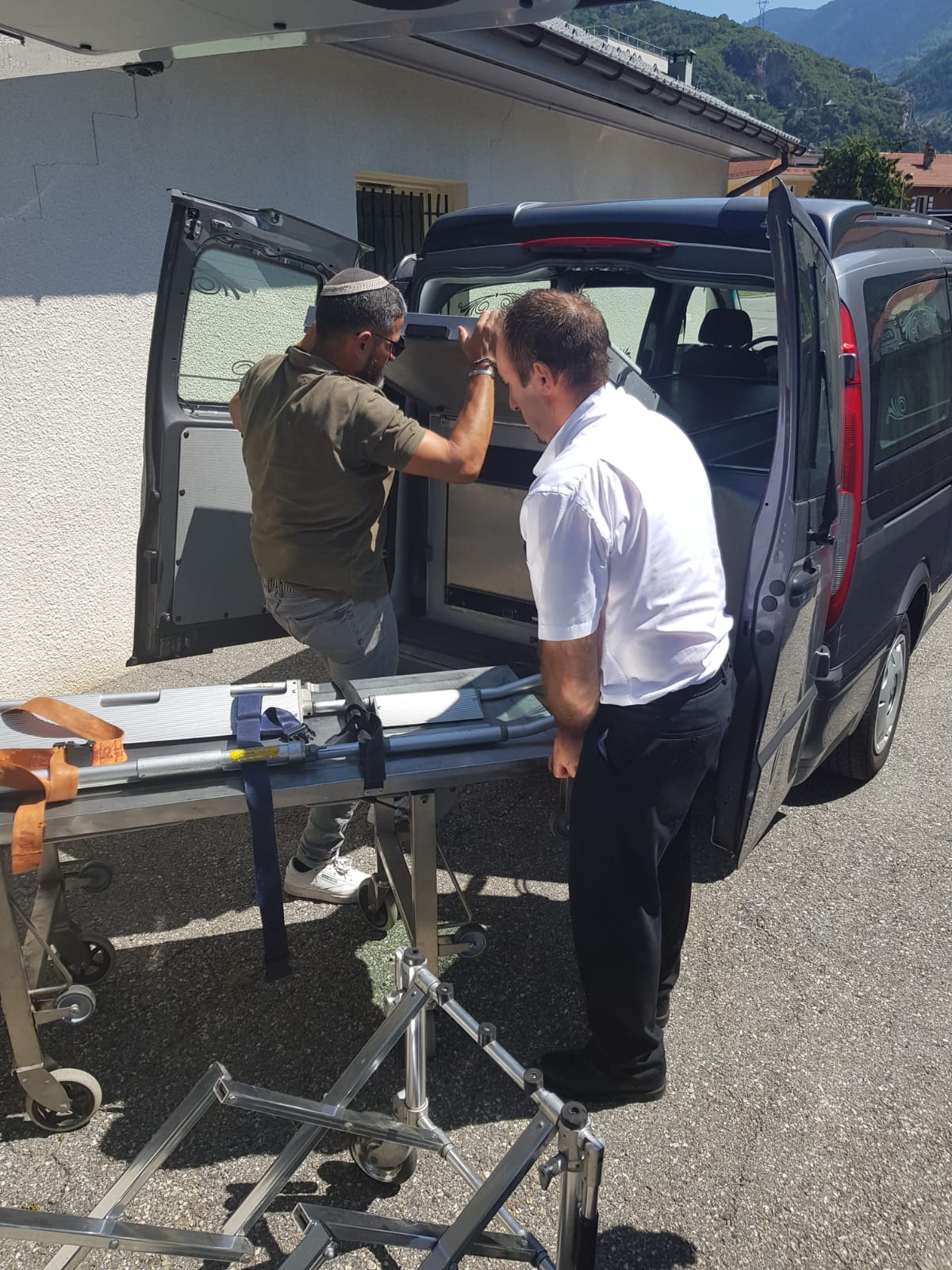 ארונה של יעל בסיס ע"ה יוטס הערב ארצה; "רגעים קשים"