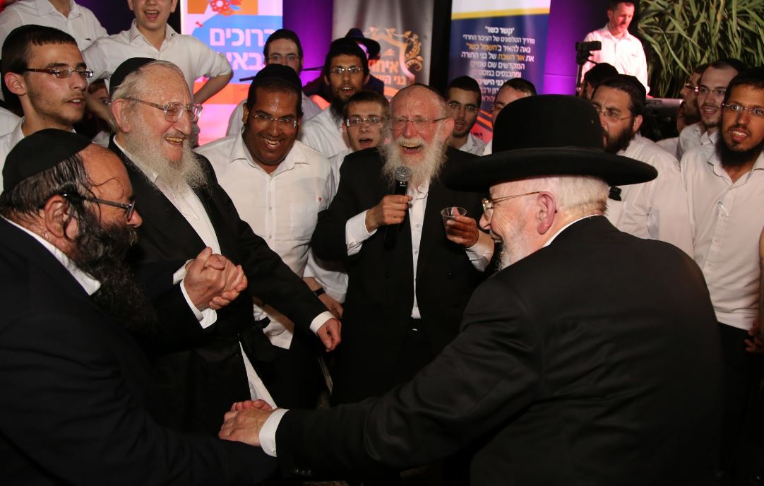 הקעמפ של עולם הישיבות  • צפו בתמונות