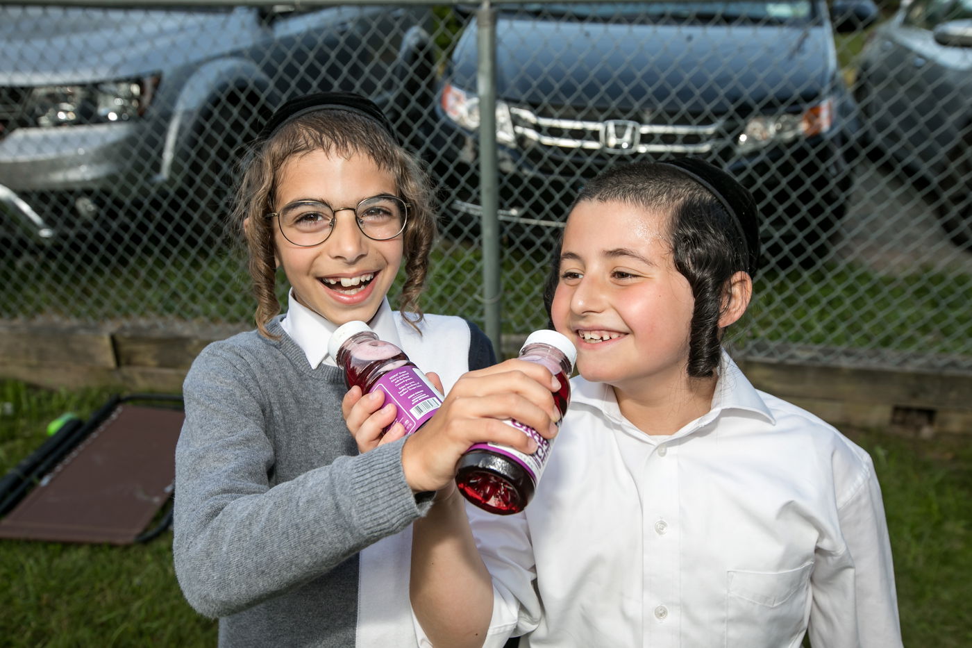 הדאצ'ה של תושבי אמריקה החרדית. צפו