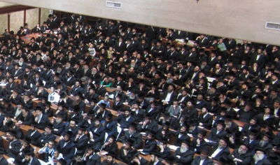 בית כנסת במונסי הסמוכה. אילוסטרציה