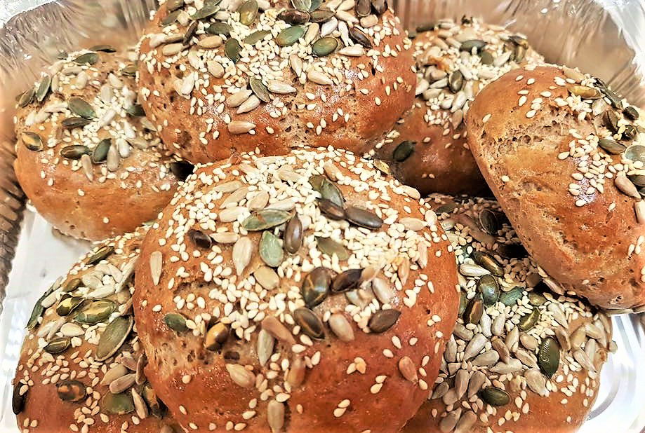 לחמניות שמרים וקמח מלא