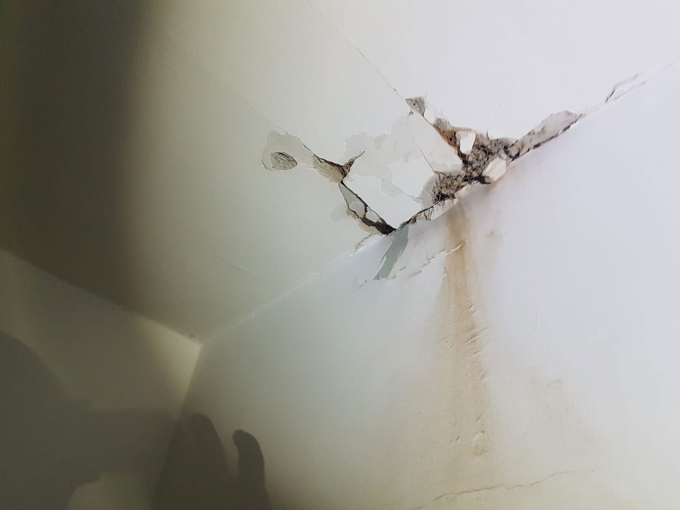 נפילה באשכול, הלילה