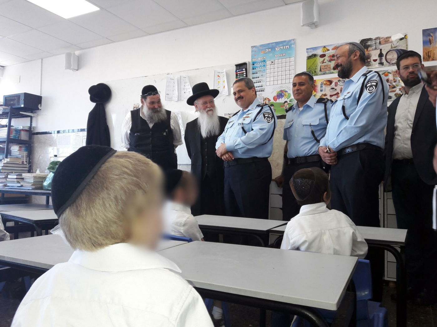 המפכ"ל בכיתה א', הבוקר