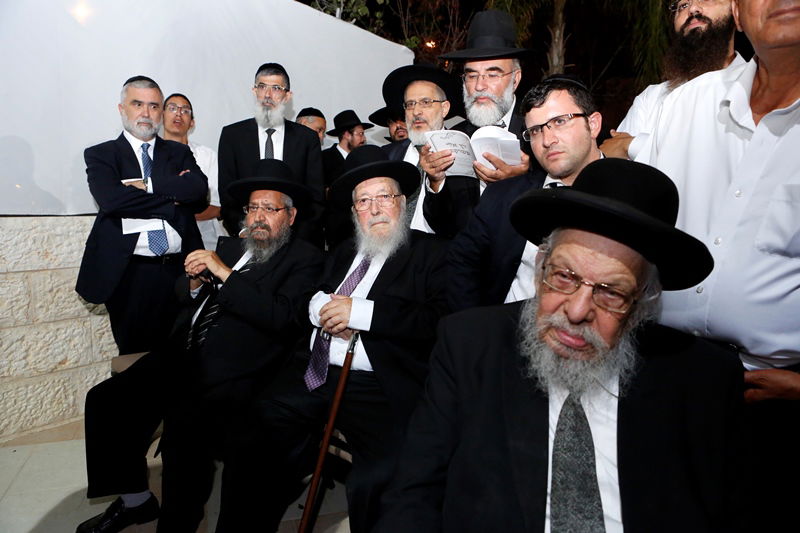 חתונת נכדת הראשל"צ הגר"ש עמאר • צפו