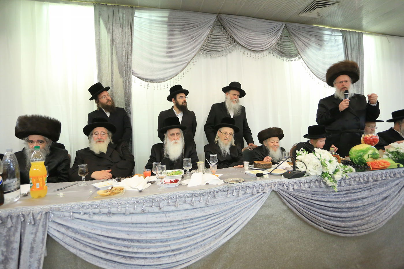 שמחת בר המצווה לנכד גאב"ד ביקאווסק • גלריה