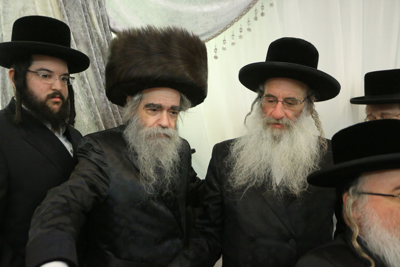 שמחת בר המצווה לנכד גאב"ד ביקאווסק • גלריה