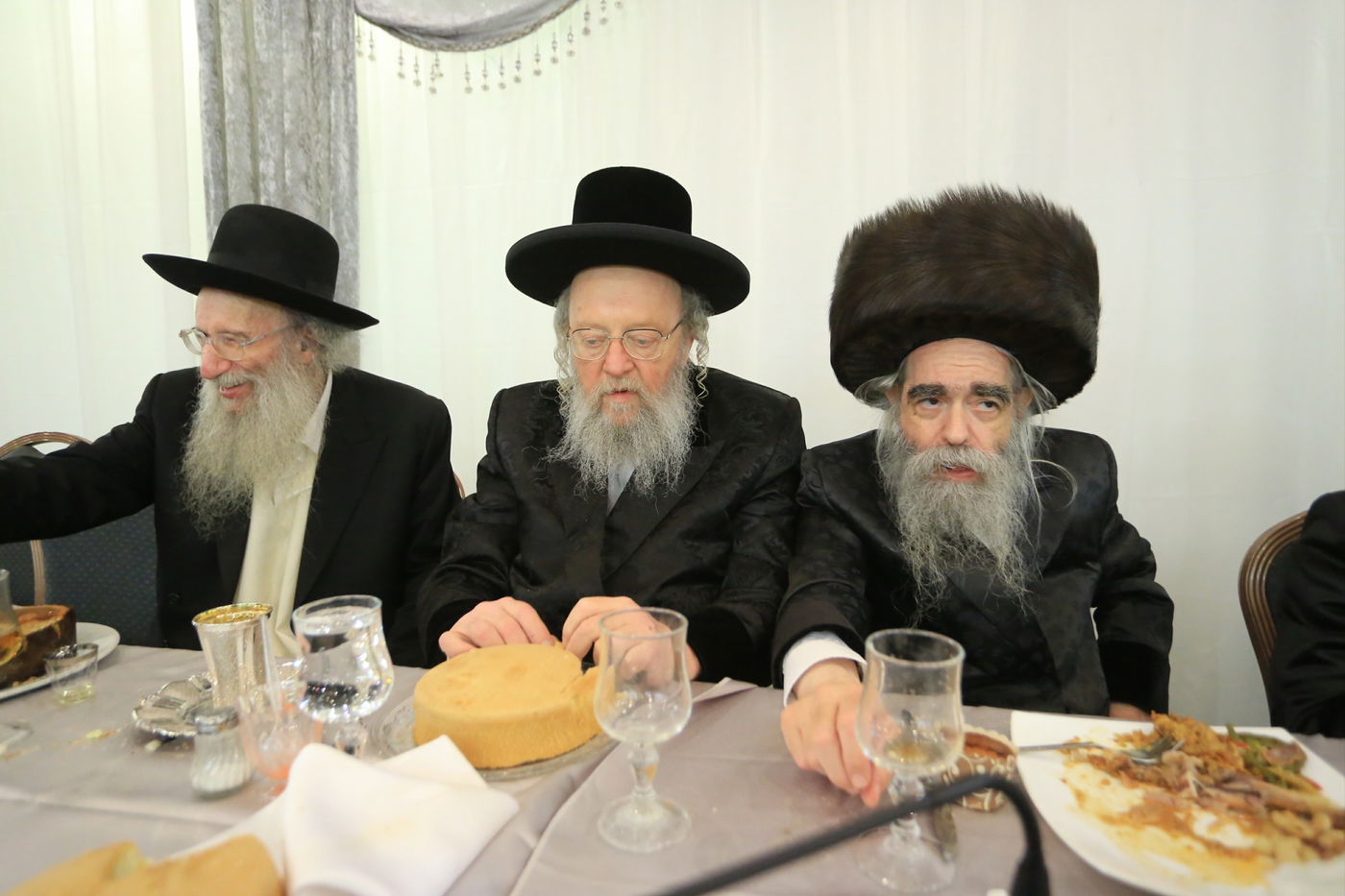 שמחת בר המצווה לנכד גאב"ד ביקאווסק • גלריה