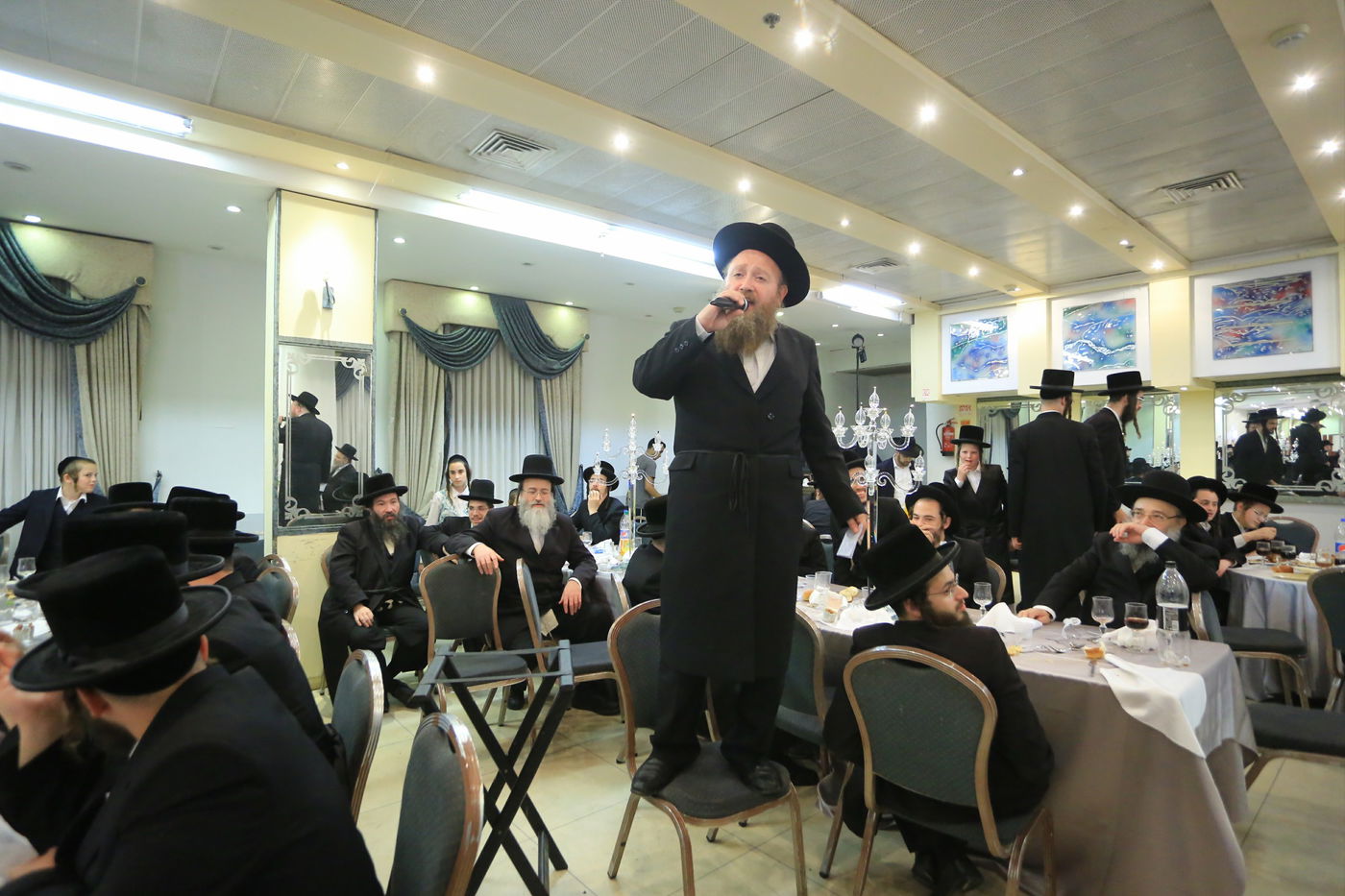 שמחת בר המצווה לנכד גאב"ד ביקאווסק • גלריה