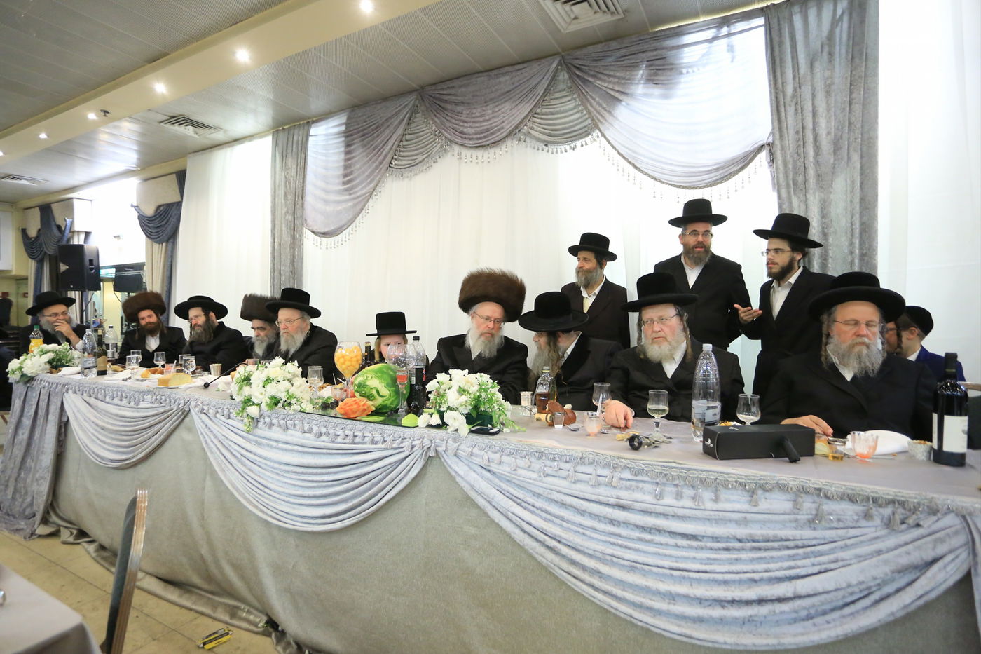 שמחת בר המצווה לנכד גאב"ד ביקאווסק • גלריה