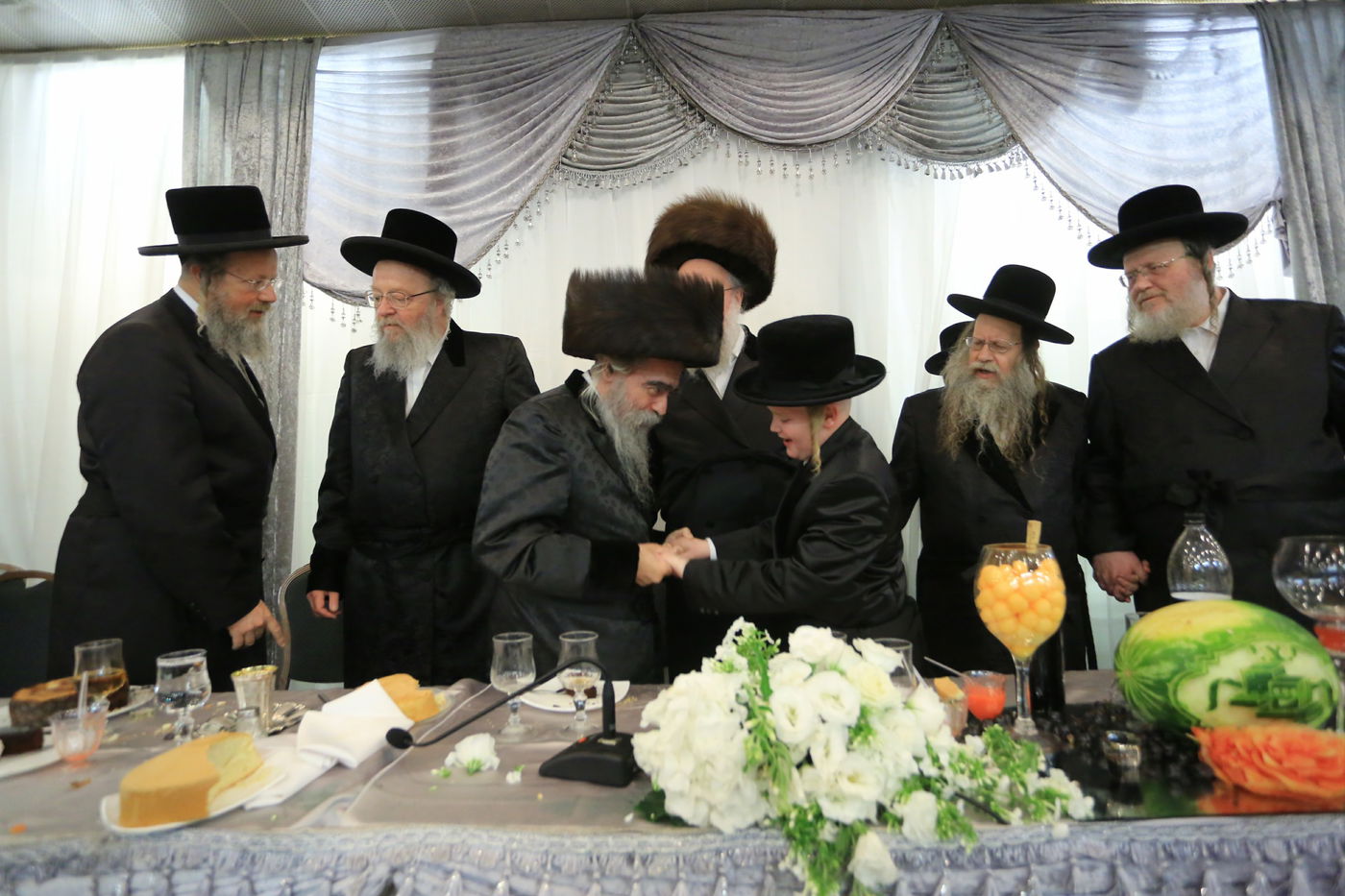 שמחת בר המצווה לנכד גאב"ד ביקאווסק • גלריה