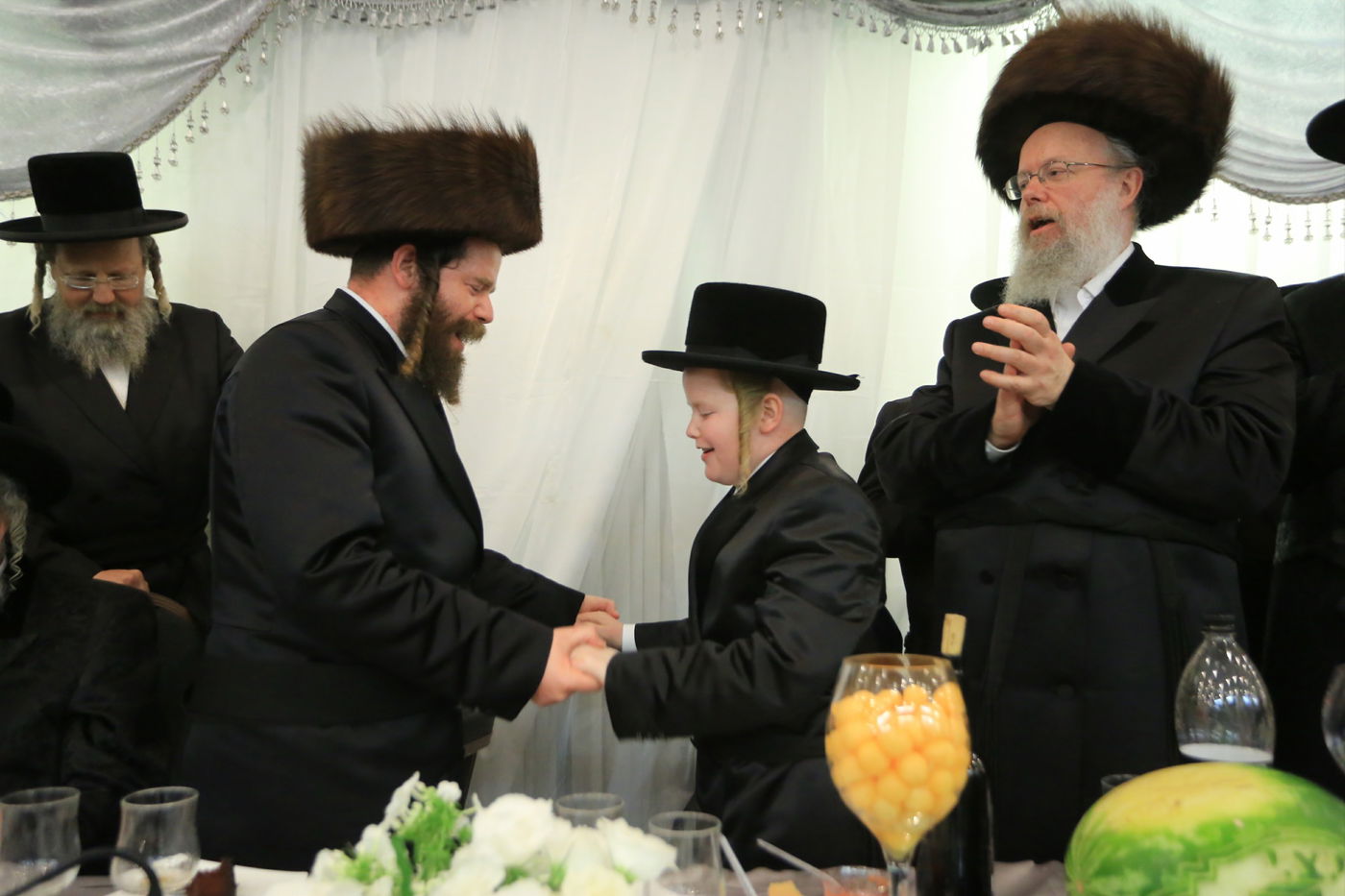 שמחת בר המצווה לנכד גאב"ד ביקאווסק • גלריה