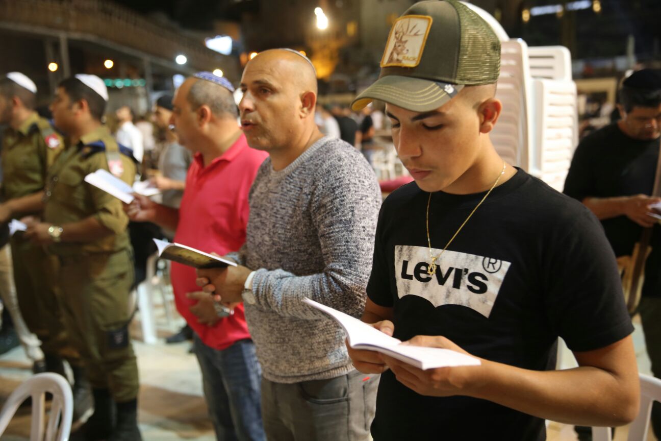 בְּרַחֲמֶיךָ הָרַבִּים בָּאנוּ לְפָנֶיךָ • סליחות בכותל המערבי