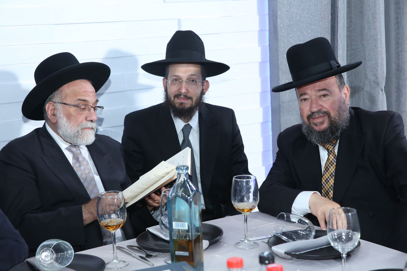 תיעוד: רבה של באר שבע חגג בר מצווה לנכד