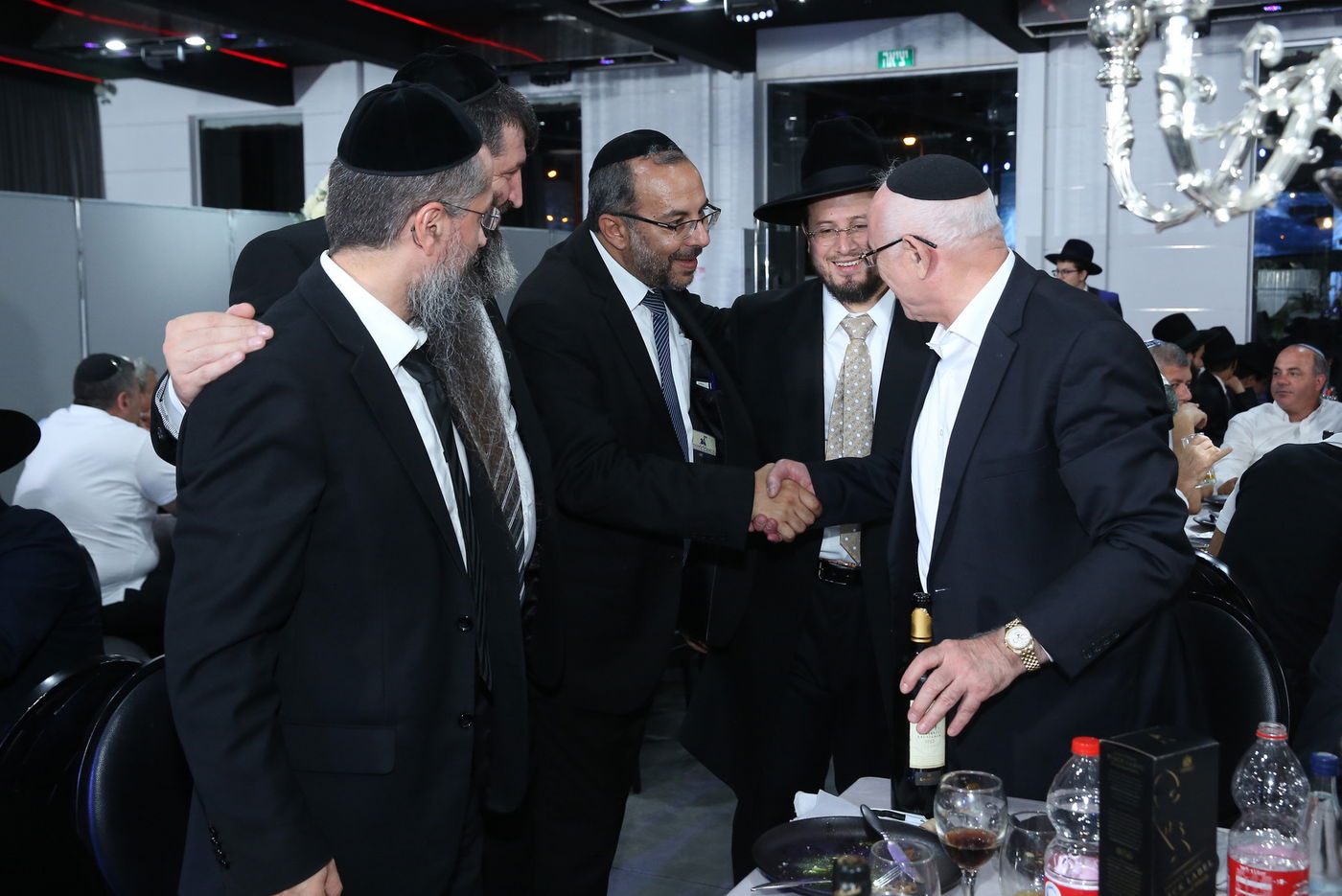 תיעוד: רבה של באר שבע חגג בר מצווה לנכד