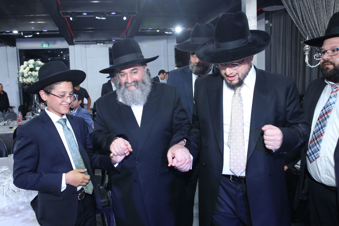 תיעוד: רבה של באר שבע חגג בר מצווה לנכד