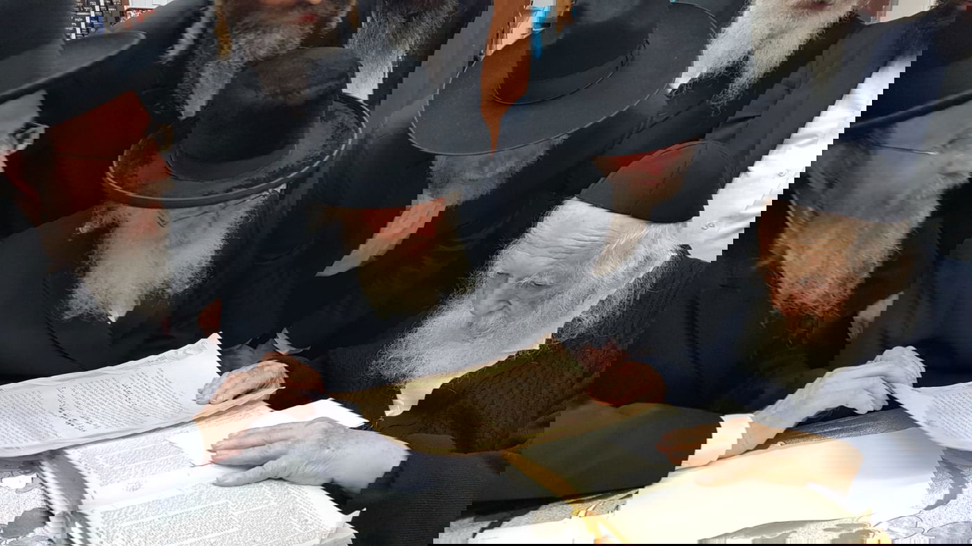 רבה של בית חלקיה הוכתר בבית הגדולים