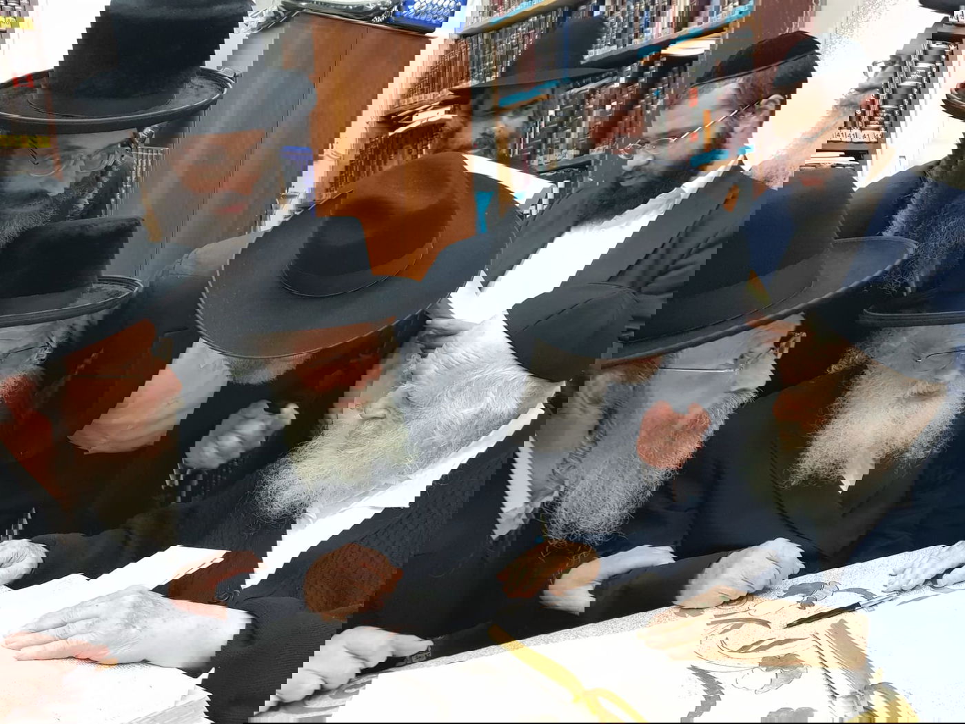 רבה של בית חלקיה הוכתר בבית הגדולים