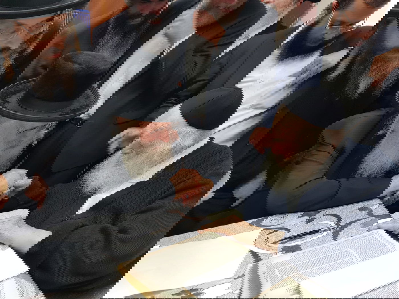 רבה של בית חלקיה הוכתר בבית הגדולים