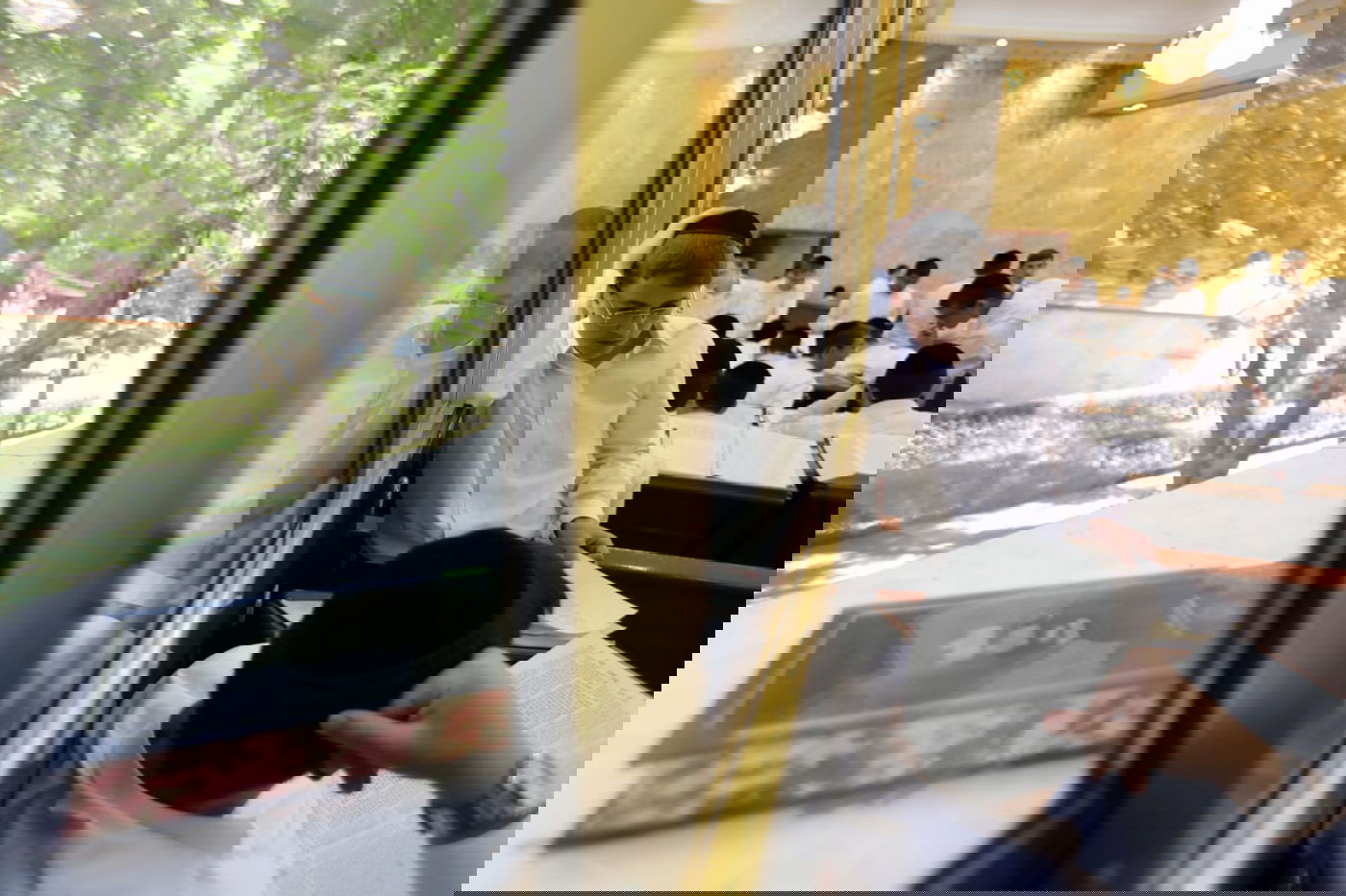 א-ל-ו-ל ב"עטרת שלמה": כך פתחו את הזמן