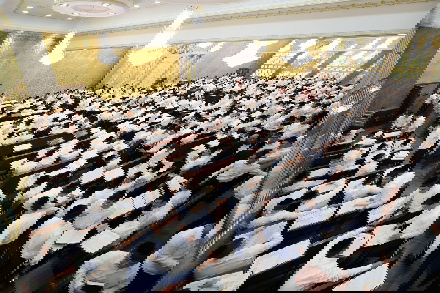 א-ל-ו-ל ב"עטרת שלמה": כך פתחו את הזמן