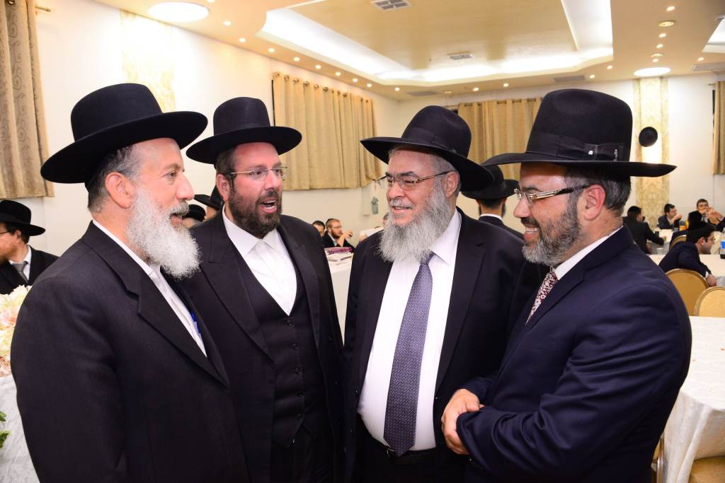 חתונת בתו של הגרב"צ קוק • תיעוד ענק