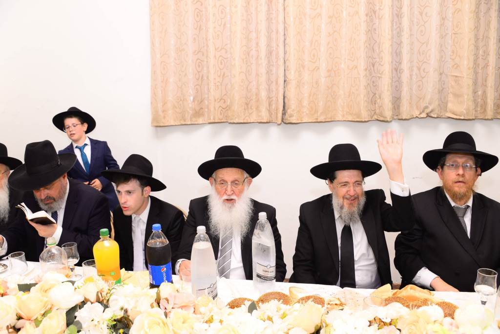 חתונת בתו של הגרב"צ קוק • תיעוד ענק