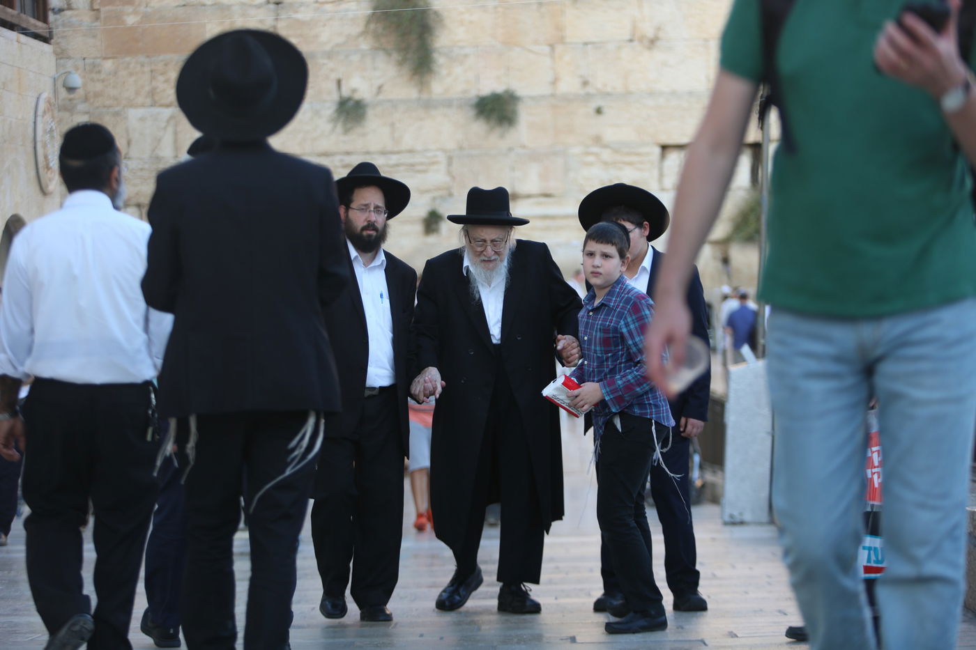 תיעוד מיוחד: הגאון רבי יצחק שיינר בכותל