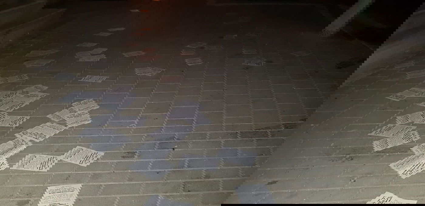 פשקווילים נגד יצחק רביץ: "טלז סטון - זה לא ג'וב"