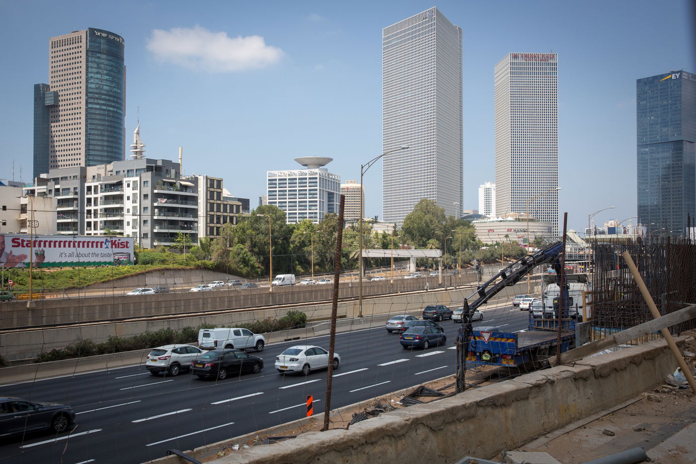 העבודות לבניית הגשר