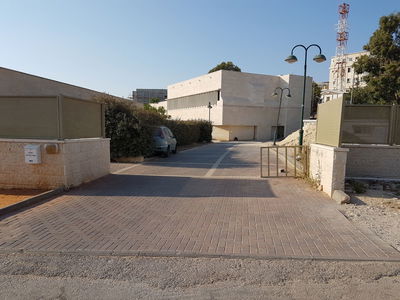 ישבת "ר' הלל", זירת אירוע הדקירה