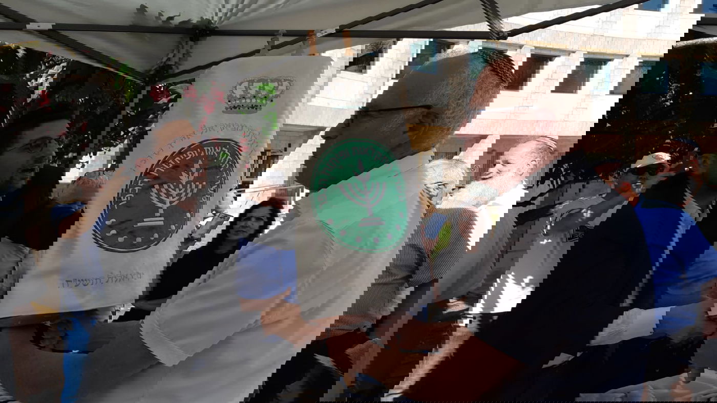 לראשונה: משרד ממשלתי רכש ספר תורה