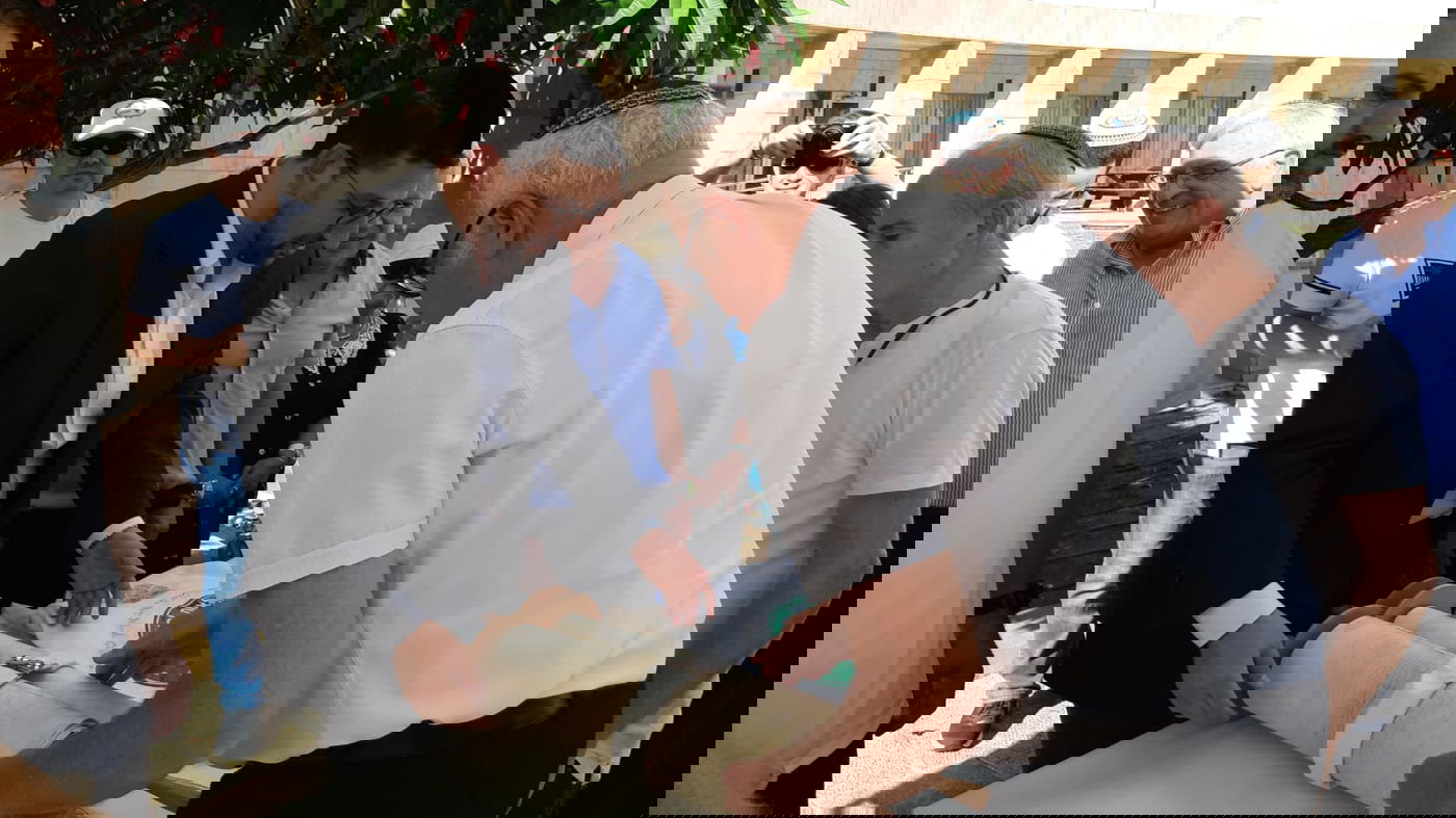 לראשונה: משרד ממשלתי רכש ספר תורה